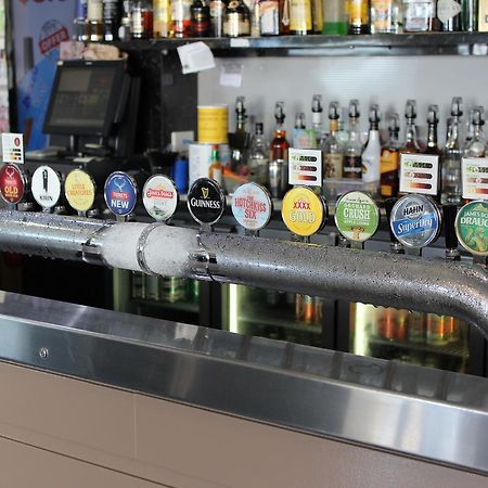 Beach Hotel Burnie Ngoại thất bức ảnh